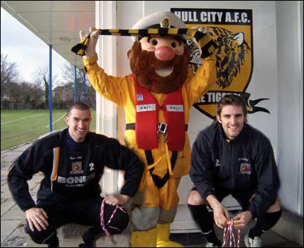 Stormy Stan and Hull City football players