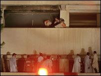 قومی اسمبلی کی عمارت میں آگ