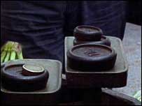 چیزوں کے وزن کی طرح ان کی شدت بھی ماپی جا سکتی ہے