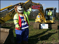 Woody at Pleasurewood Hills