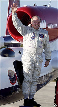 استيو فاست در برابر گلوبال فلاير