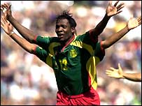 Lauren ăn mừng chiến thắng vào năm 2000