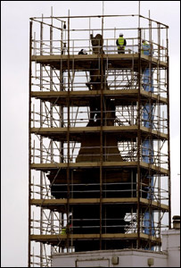 纳尔逊像的维修工程