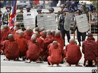 Các nhà sư biểu tình tháng Chín 2007