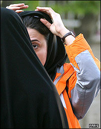 برخورد با 'بدحجابی'