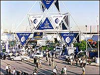 استقبال از نمايشگاه ها به خصوص نمايشگاه های عمومی نظير نمايشگاه بين المللی کتاب و نمايشگاه فروش بهاره بسيار بالاست