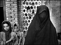 زن افغان - عکس از دنيس زابالاگا