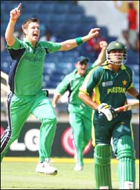 یونس خان آؤٹ