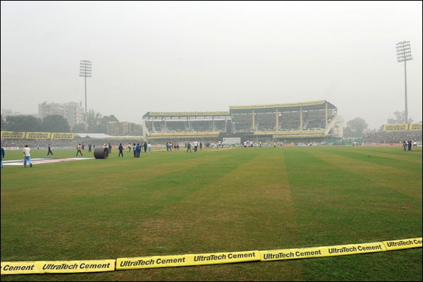 कानपुर में भी भारत की विजय