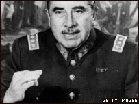 O general Augusto Pinochet, que governou o Chile de 1973 a 1990