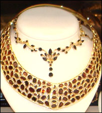 سونے کے زیورات