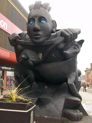 Gateshead statue