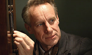 Nicholas Farrell as Albert Dussel