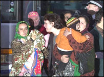 ब्रिटेन में शरण लेने आए लोग