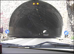 اشکان يگانه