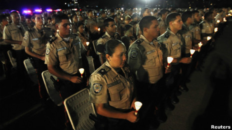 مراسم دعا به جان چاوز در کاراکاس