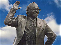 Eric Morecambe statue