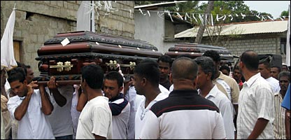 Funeral of the two youths in Angulana (photo: KS Udayakumar)