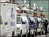 Carros de empresas de mídia em Santa Maria