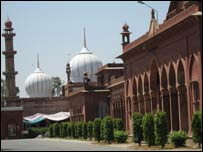 علی گڑھ یونیورسٹی 