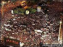 Hàng chục ngàn người Israel tụ tập tại Tel Aviv kêu gọi Thủ tướng Ehud Olmert từ chức 