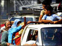 Pessoas fogem do Líbano