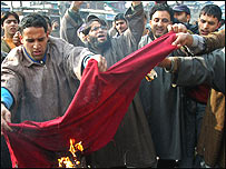 कश्मीर में प्रदर्शन