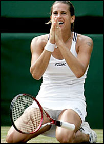 विम्बल्डन का खूबसूरत टेनिस कोर्ट