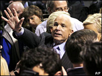 McCain derrotou Bush em New Hampshire, em 2000