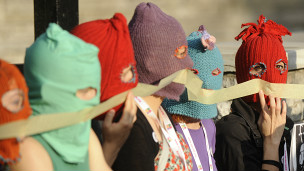 Các fan ủng hộ Pussy Riot