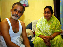 आकाश के माता-पिता