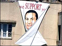 Hüsnü Mübarek'in seçim afişi