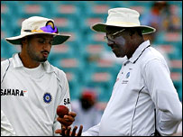 हरभजन सिंह और स्टीव बकनर