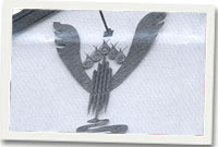 Cerflun Ann Catrin yn adrodd hanes y tân