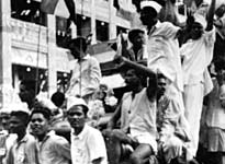 Citizens celebrate India's independence from British rule in the streets of  Calcutta.(Keystone/Getty Images)