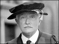 约翰•梅斯菲尔德