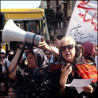 سيمين بهبهانی