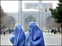 Mulheres de burka em Herat