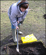 Elly on a dig