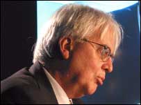 O embaixador brasileiro na OMC, Clodoaldo Hugueney