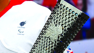 පැරා ඔලිම්පික් තරඟාවලියේ ගිනිසිළුව 