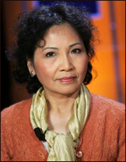 Nhà văn Dương Thu Hương hiện sống tại Paris