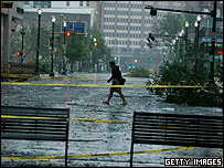 Estragos causados pelo Ike em Houston