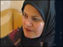 خانم محبوبه عباسقلی زاده، مسئول يک نهاد غير دولتی مدافع حقوق زنان از روز يکم نوامبر بازداشت شده است