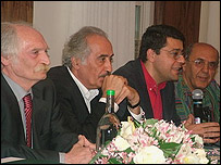 از راست به چپ: مجابی- برزگر-سپانلو- دولت آبادی (عکس از جاهد)