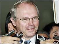 Phái viên Christopher Hill