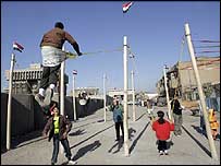 کودکان عراقی در حال بازی