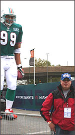 Peter Hedlund and American Football robot