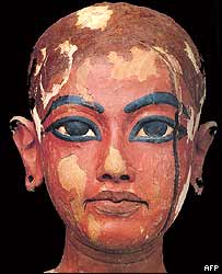 Modelo antigo do rosto de Tutancâmon