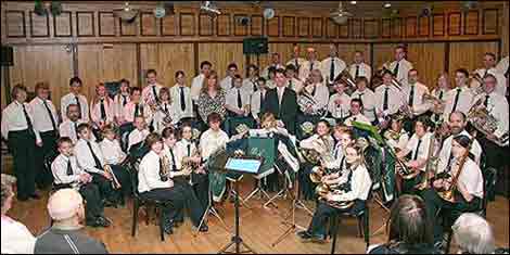 A brass band 470 Long